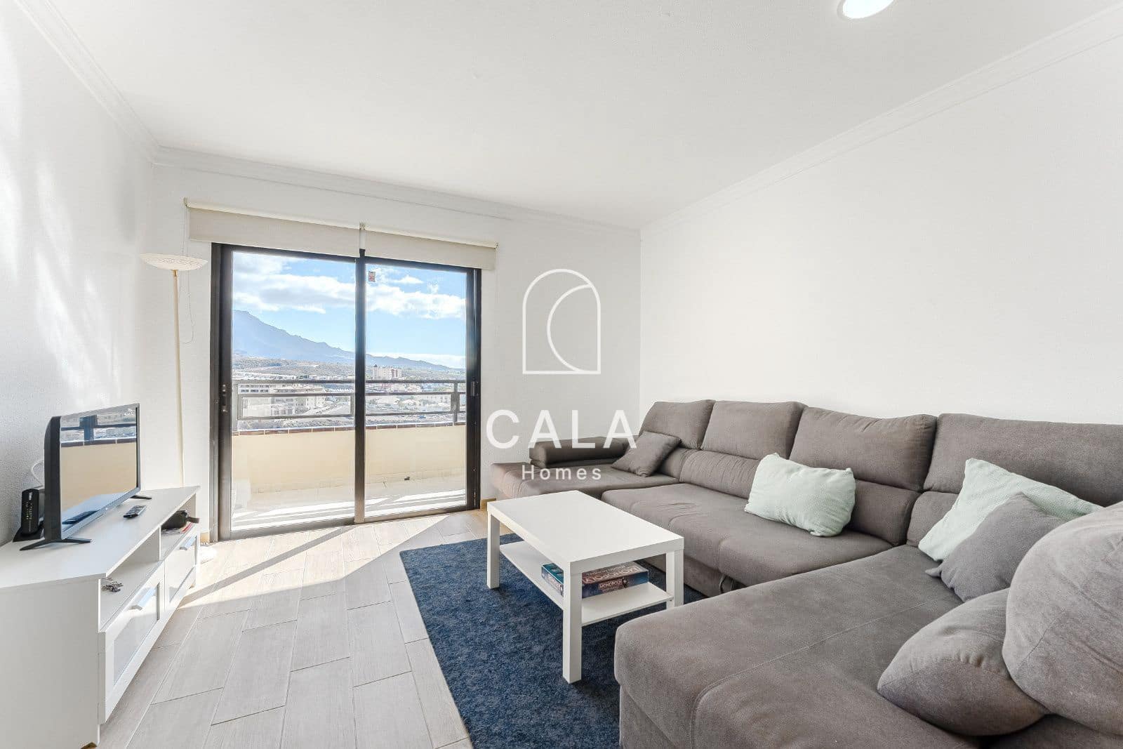 1 bedroom Flat for sale in Playa Paraiso with pool garage - € 270,000 (Ref: 9500408)