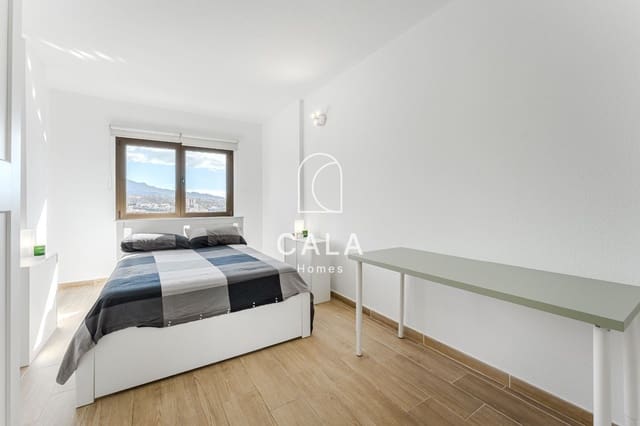 1 slaapkamer Flat te koop in Playa Paraiso, Adeje met zwembad garage - € 270.000 (Ref: 9500408)