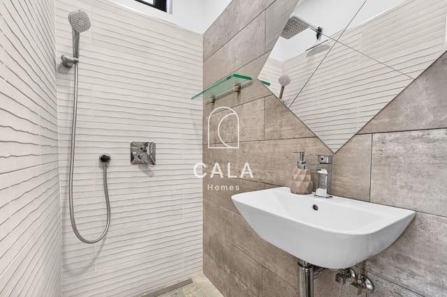 3 slaapkamer Villa te koop in Guía de Isora - € 449.000 (Ref: 9510268)