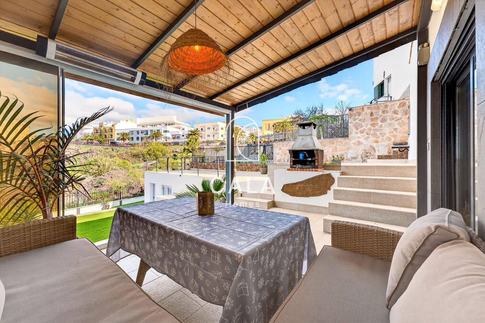 3 sovrum Villa till salu i Guia de Isora - 449 000 € (Ref: 9510268)