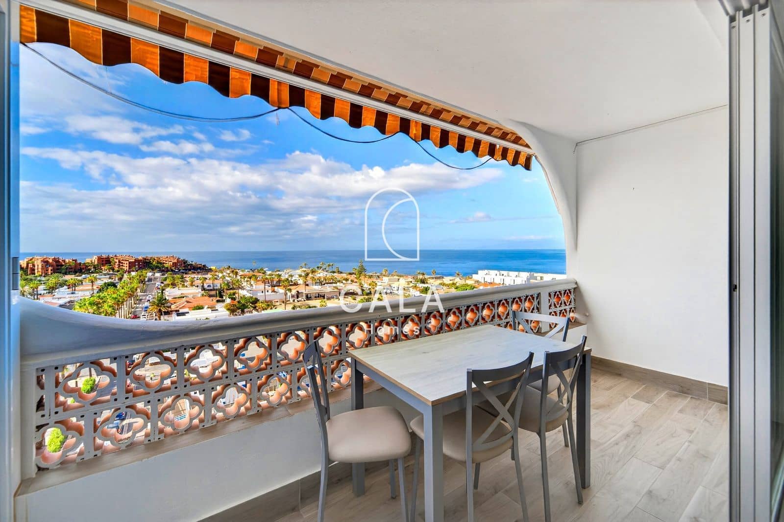 1 chambre Appartement à vendre à Palm-Mar - 249 000 € (Ref: 9516563)