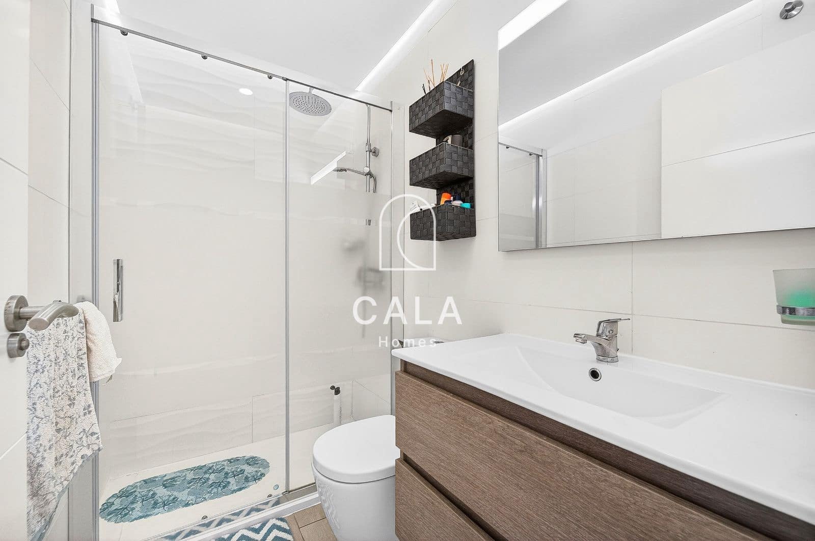 2 slaapkamer Flat te koop in Playa Paraiso met zwembad garage - € 455.000 (Ref: 9517989)