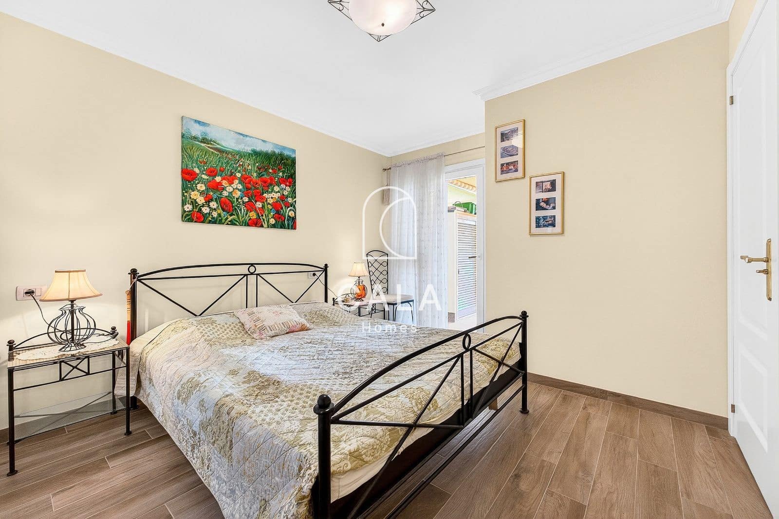 2 slaapkamer Flat te koop in La Caleta Adeje met zwembad - € 720.000 (Ref: 9521604)