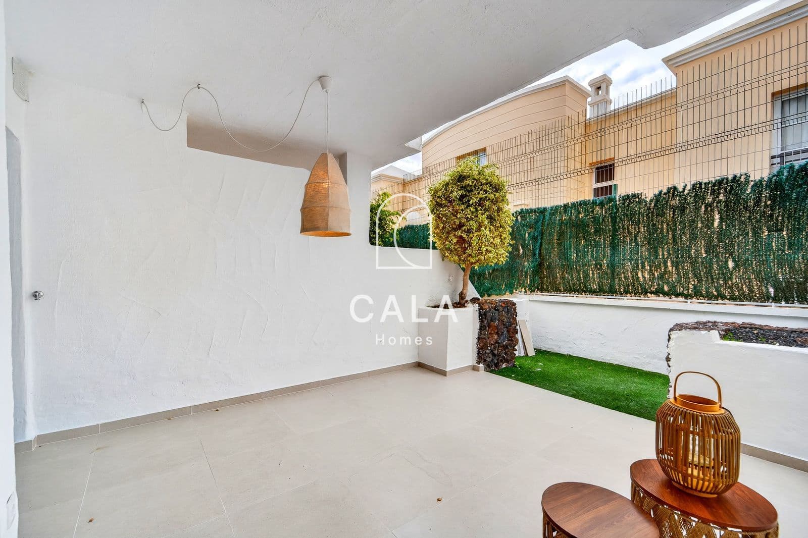 1 soveværelse Lejlighed til salg i Playa Fanabe med swimmingpool - € 325.000 (Ref: 9529062)