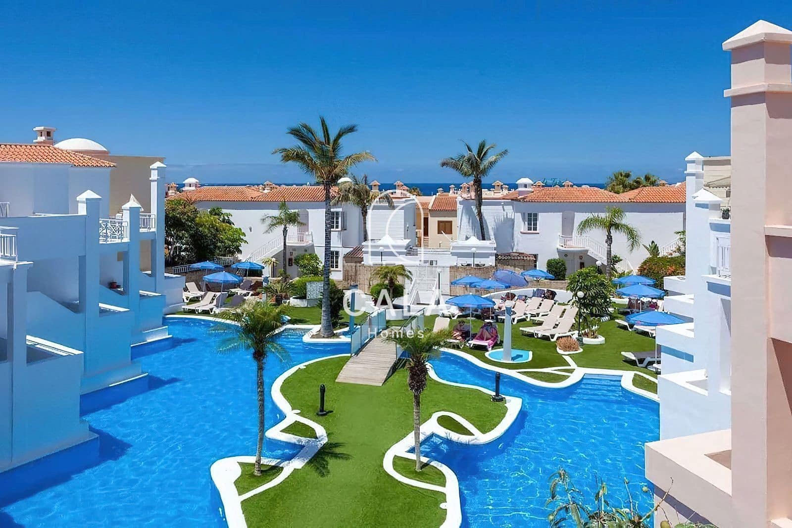 1 soveværelse Lejlighed til salg i Playa Fanabe med swimmingpool - € 325.000 (Ref: 9529062)