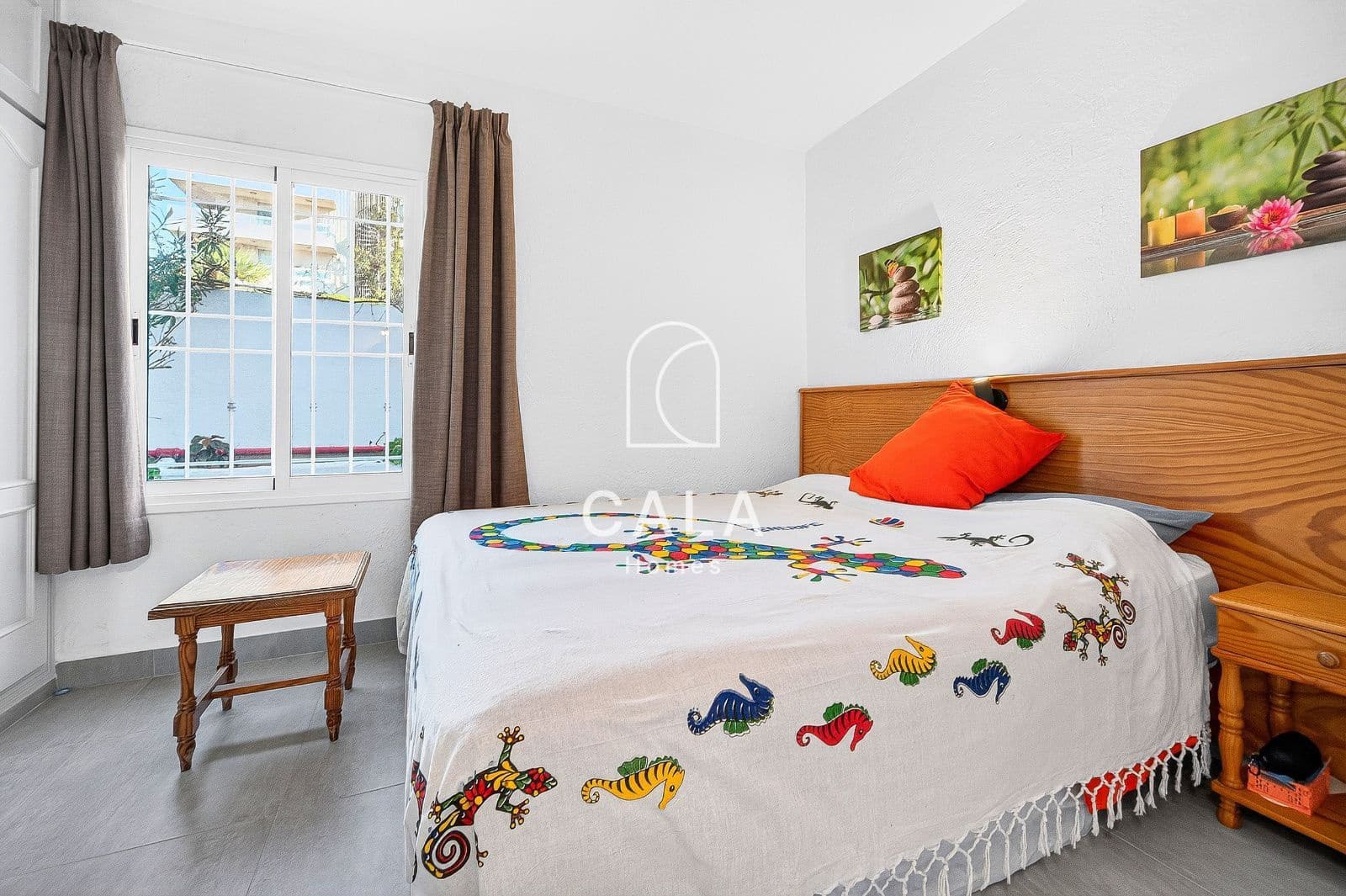 1 soverom Leilighet til salgs i Playa de las Americas med svømmebasseng - € 249 500 (Ref: 9535277)