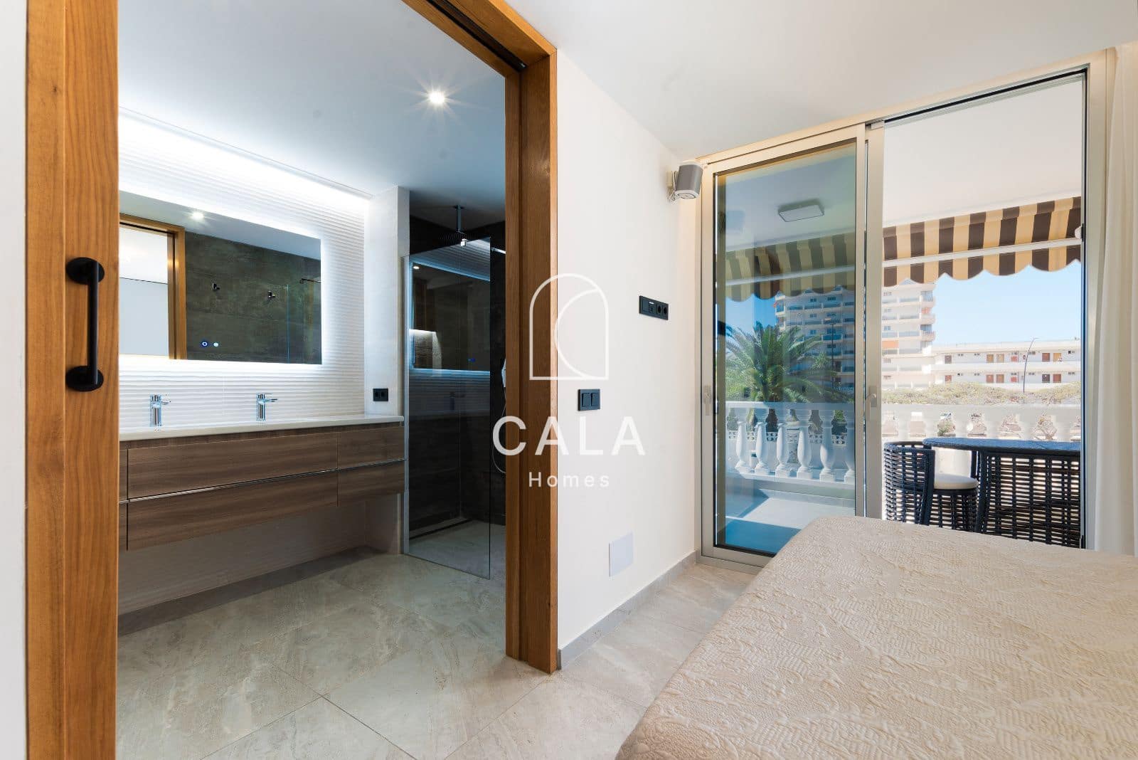 3 camera da letto Appartamento in vendita in Los Cristianos con piscina garage - 695.000 € (Rif: 9559311)