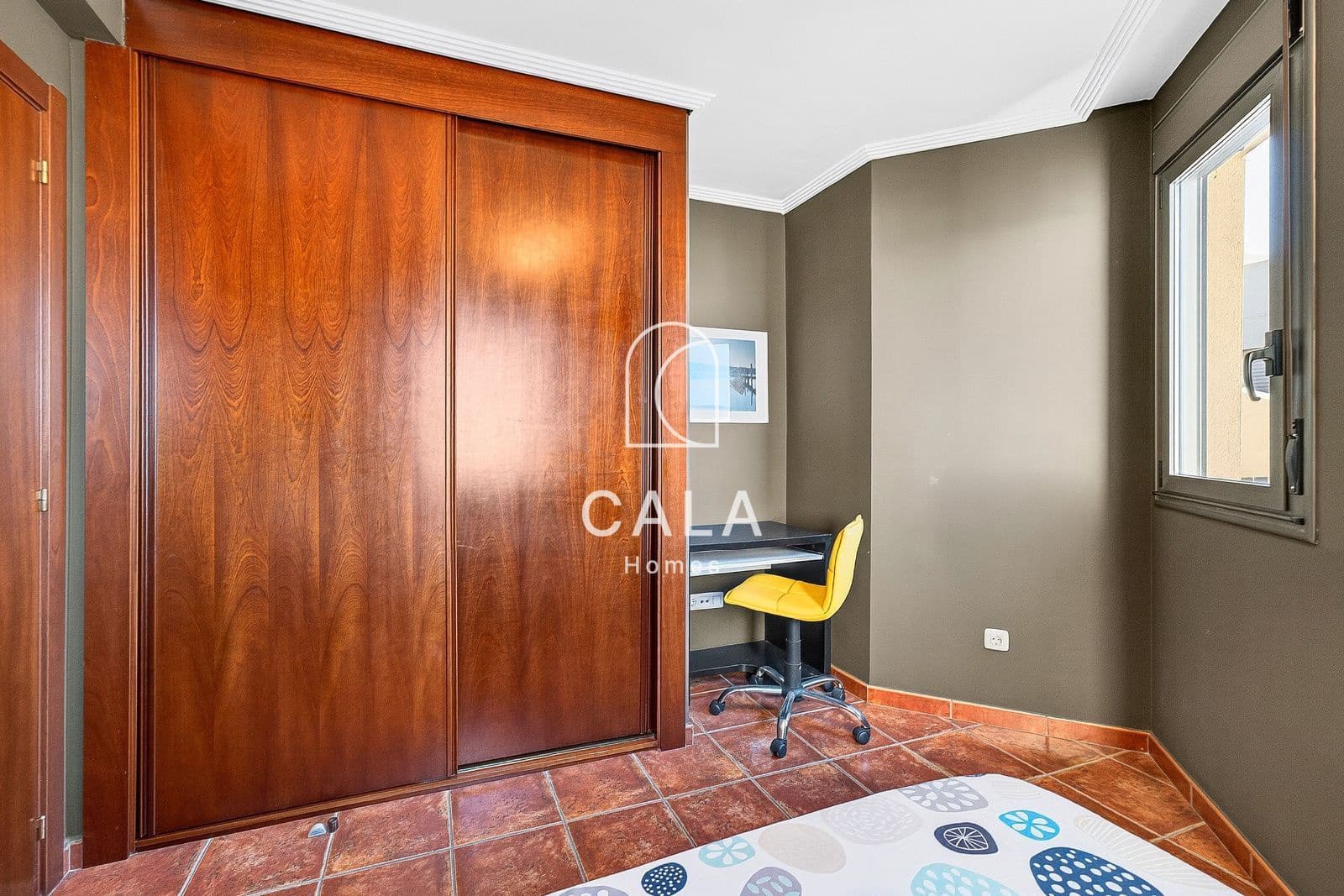 2 bedroom Townhouse for sale in El Medano with pool garage - € 577,000 (Ref: 9588505)