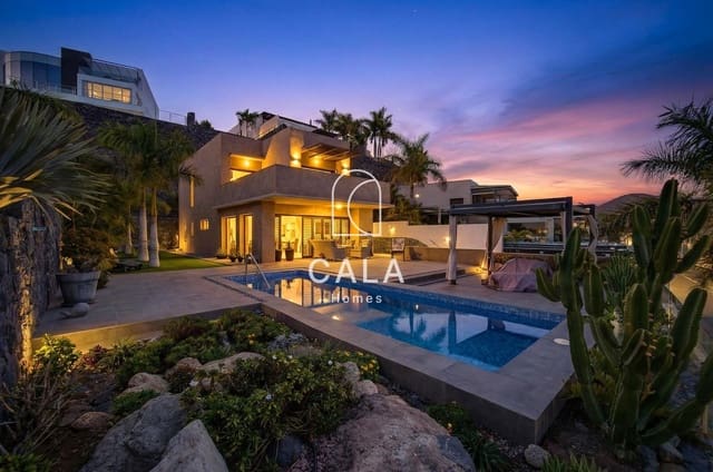 3 slaapkamer Huis te koop in San Eugenio, Adeje met zwembad garage - € 2.500.000 (Ref: 9629416)