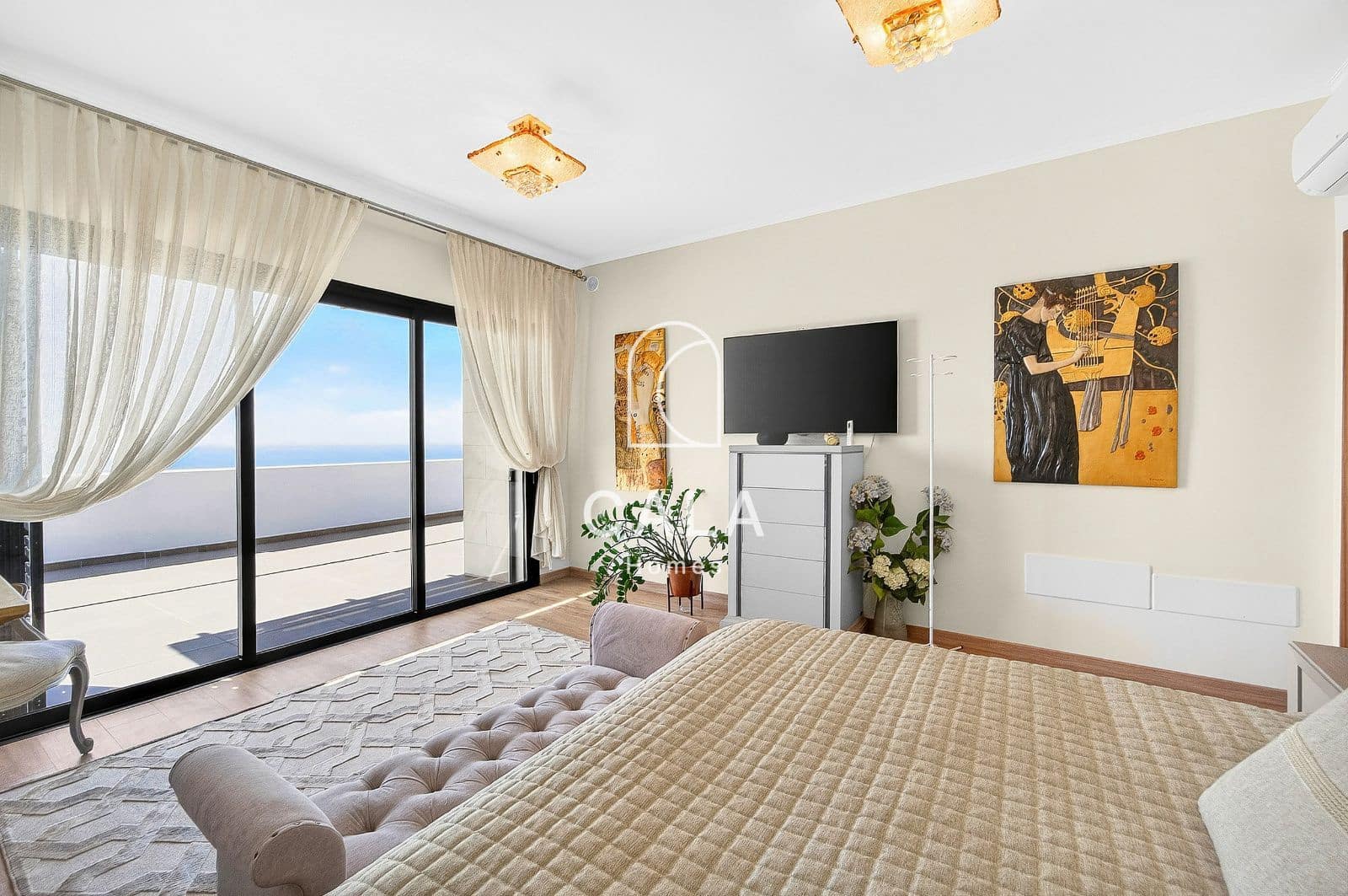 3 slaapkamer Huis te koop in San Eugenio met zwembad garage - € 2.500.000 (Ref: 9629416)