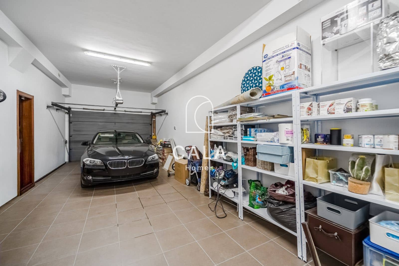 3 slaapkamer Huis te koop in San Eugenio met zwembad garage - € 2.500.000 (Ref: 9629416)