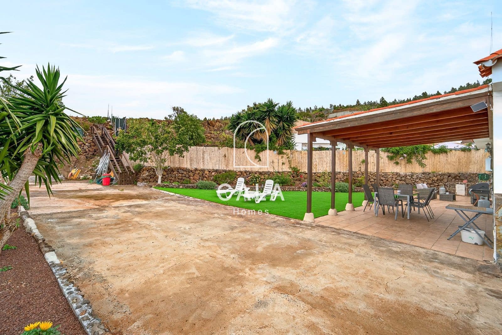 3 sovrum Villa till salu i Guia de Isora med garage - 515 000 € (Ref: 9658014)