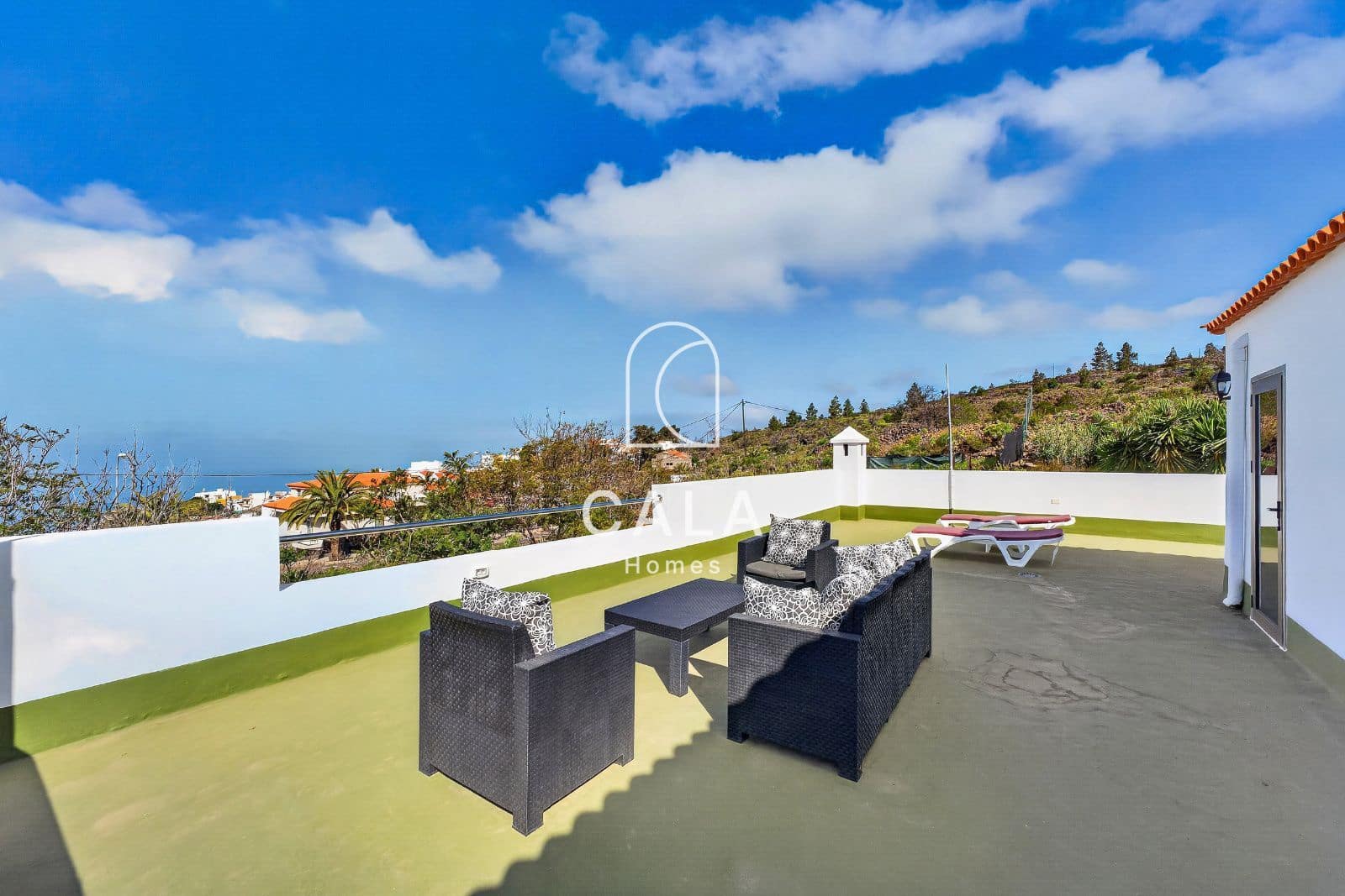 3 Zimmer Villa zu verkaufen in Guia de Isora mit Garage - 515.000 € (Ref: 9658014)