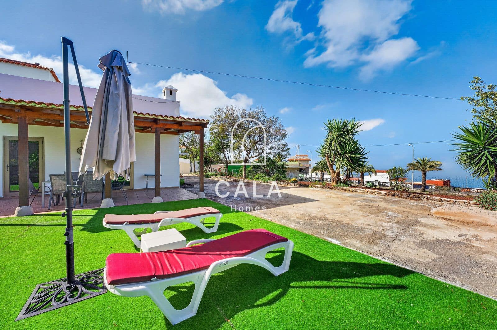 3 Zimmer Villa zu verkaufen in Guia de Isora mit Garage - 515.000 € (Ref: 9658014)