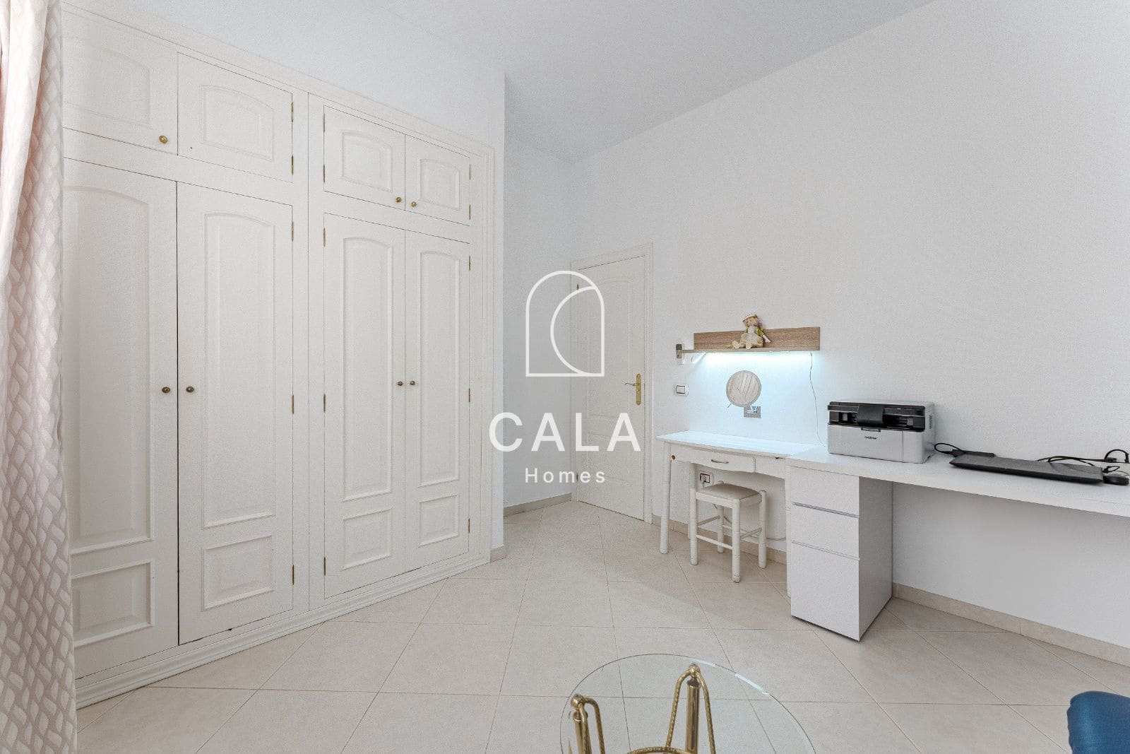 Chalet de 6 habitaciones en Los Cristianos en venta con piscina garaje - 1.800.000 € (Ref: 9708180)