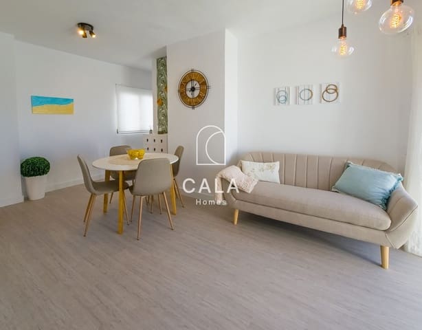 2 bedroom Penthouse for sale in Puerto Santiago, Santiago del Teide - € 305,000 (Ref: 9709102)