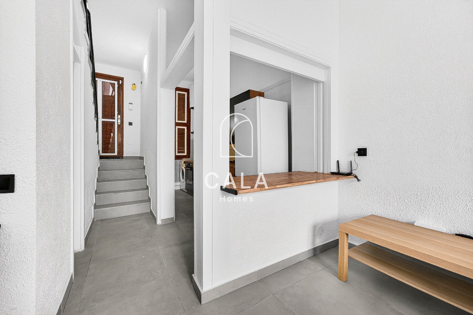 2 soveværelse Byhus til salg i Playa de las Americas med swimmingpool - € 320.000 (Ref: 9730844)