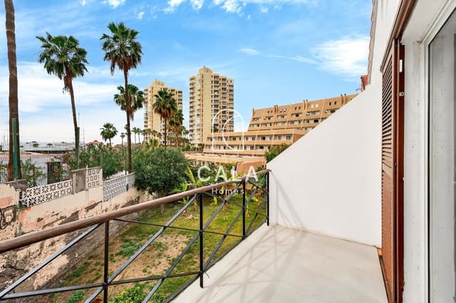 2 soverom Hus til salgs i Playa de las Americas, Arona med svømmebasseng - € 320 000 (Ref: 9730844)