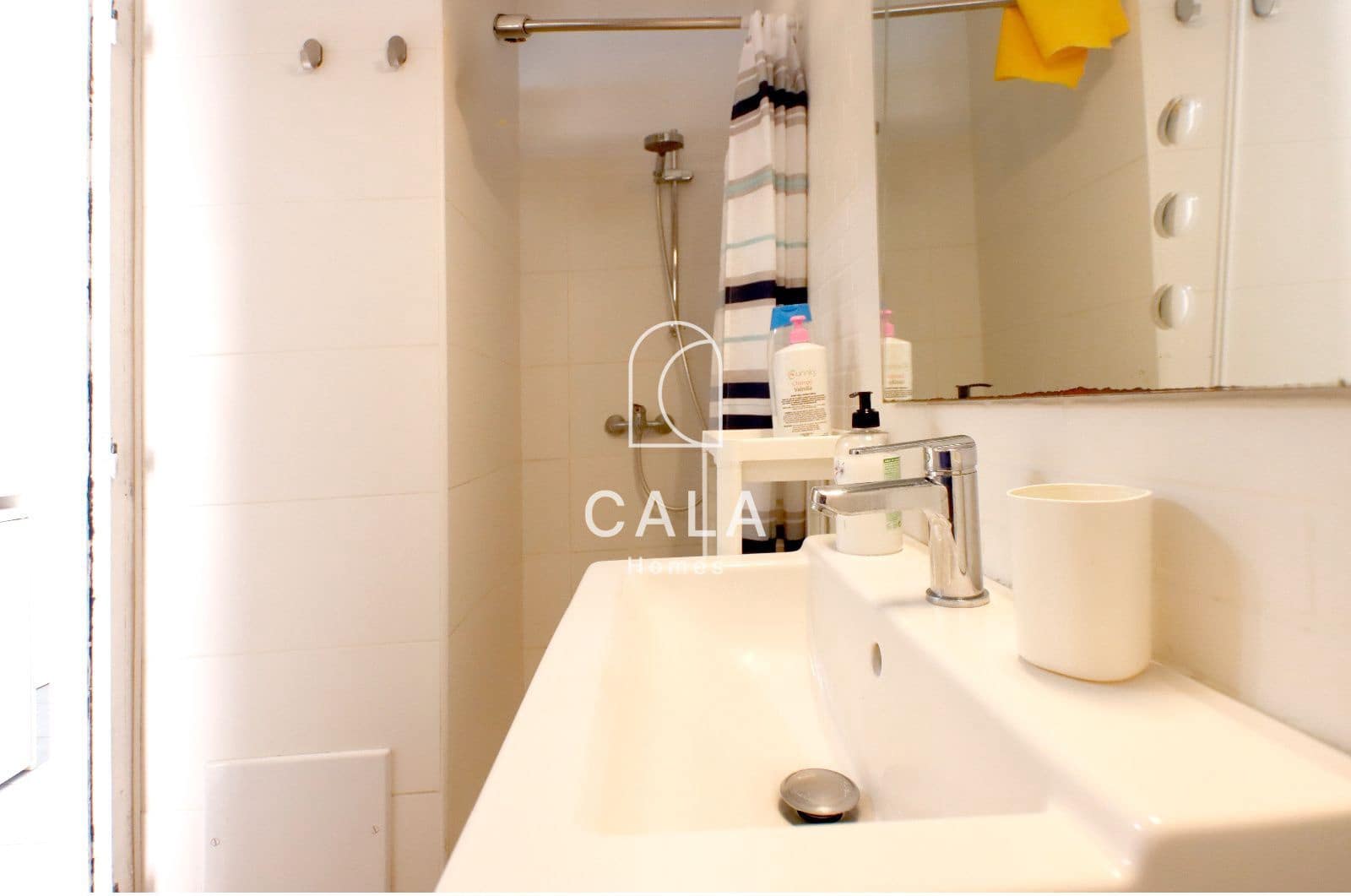 Flat for sale in Puerto de la Cruz with pool - € 157,000 (Ref: 9733783)