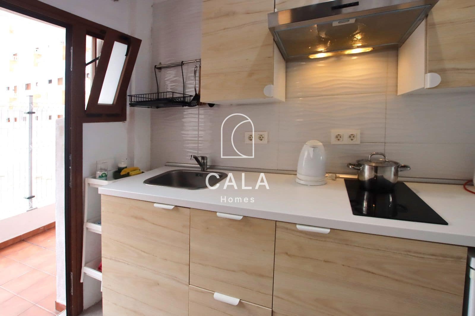 Flat for sale in Puerto de la Cruz with pool - € 157,000 (Ref: 9733783)