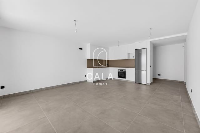 3 quarto Apartamento para venda em El Medano, Granadilla de Abona com piscina garagem - 590 000 € (Ref: 9734064)