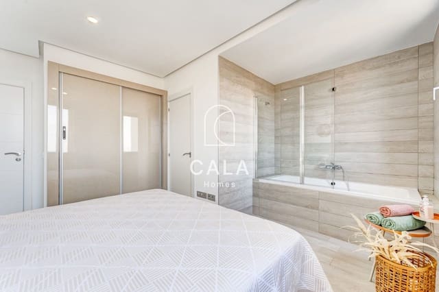 3 sypialnia Mieszkanie na sprzedaż w Playa Paraiso, Adeje z basenem garażem - 660 000 € (Ref: 9740596)