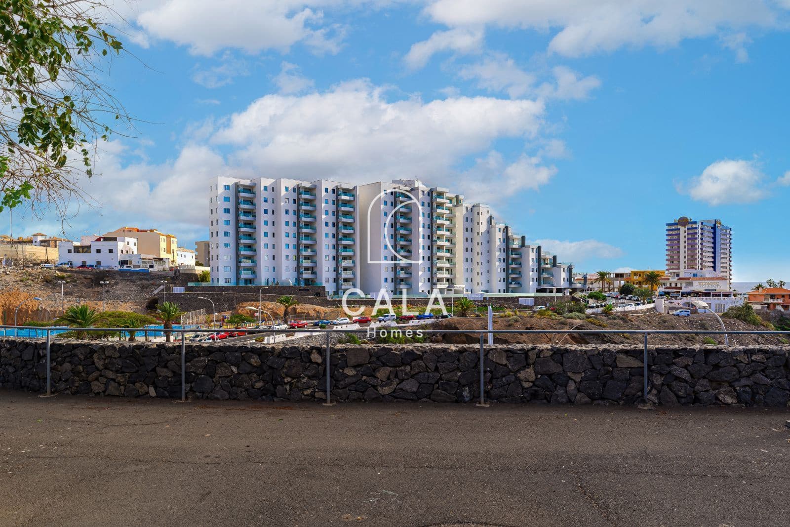 3 bedroom Flat for sale in Playa Paraiso with pool garage - € 660,000 (Ref: 9740596)