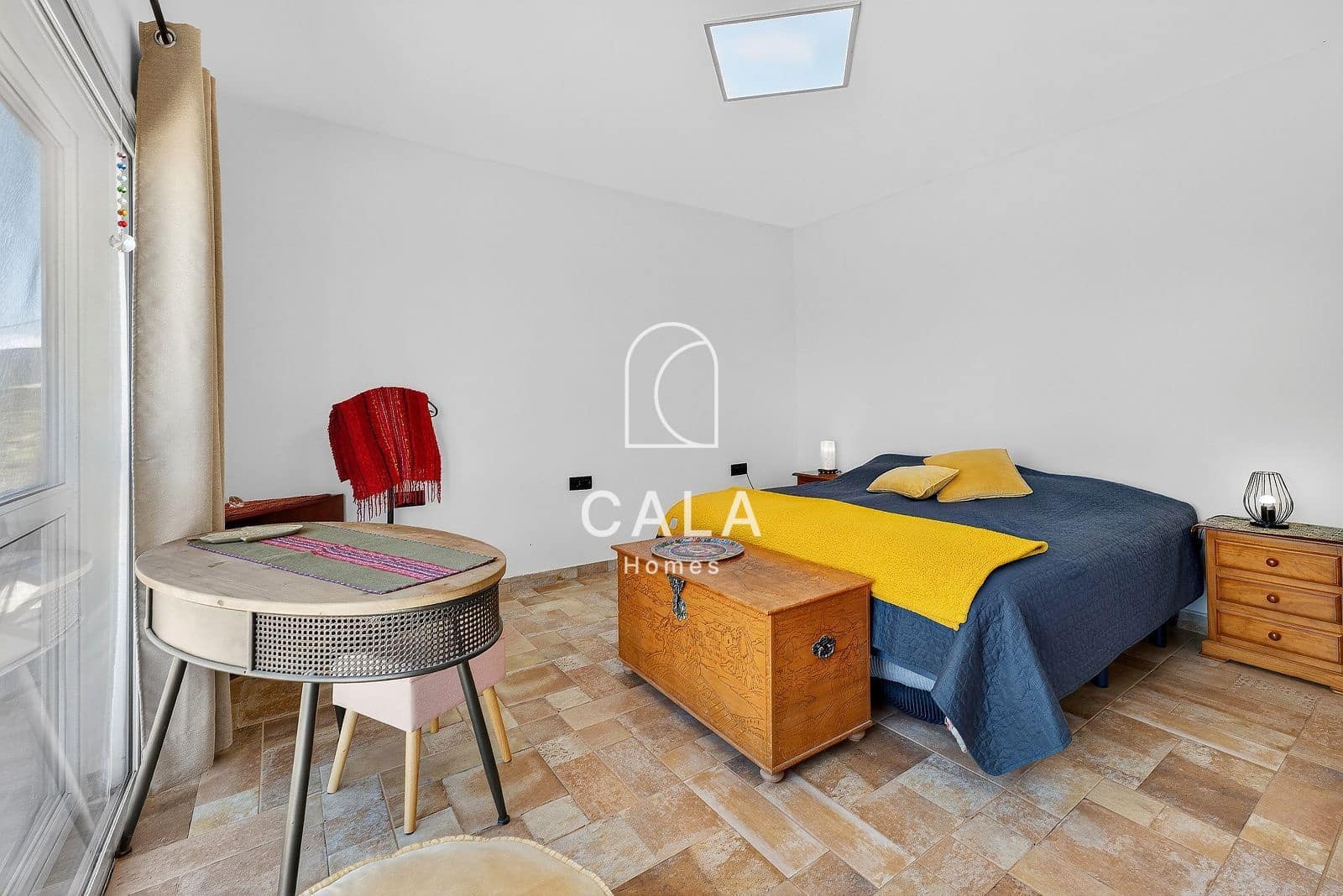 3 bedroom Villa for sale in Guia de Isora with pool garage - € 790,000 (Ref: 9758091)