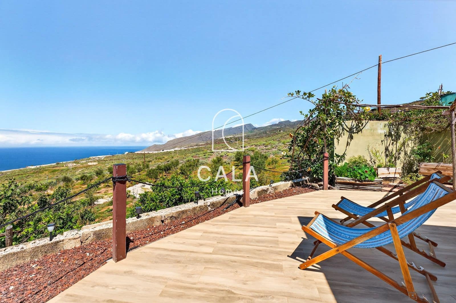3 bedroom Villa for sale in Guia de Isora with pool garage - € 790,000 (Ref: 9758091)