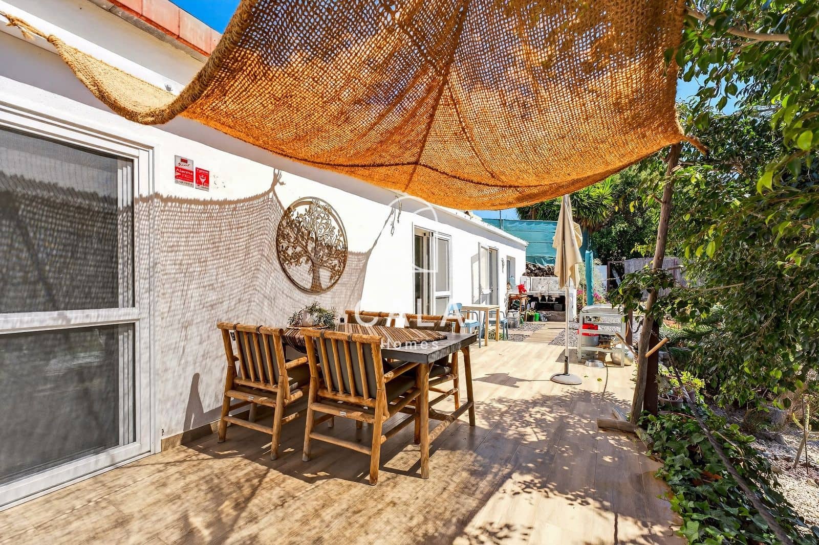 3 bedroom Villa for sale in Guia de Isora with pool garage - € 790,000 (Ref: 9758091)