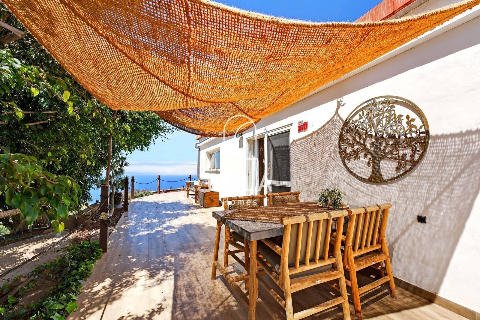 3 bedroom Villa for sale in Guia de Isora with pool garage - € 790,000 (Ref: 9758091)