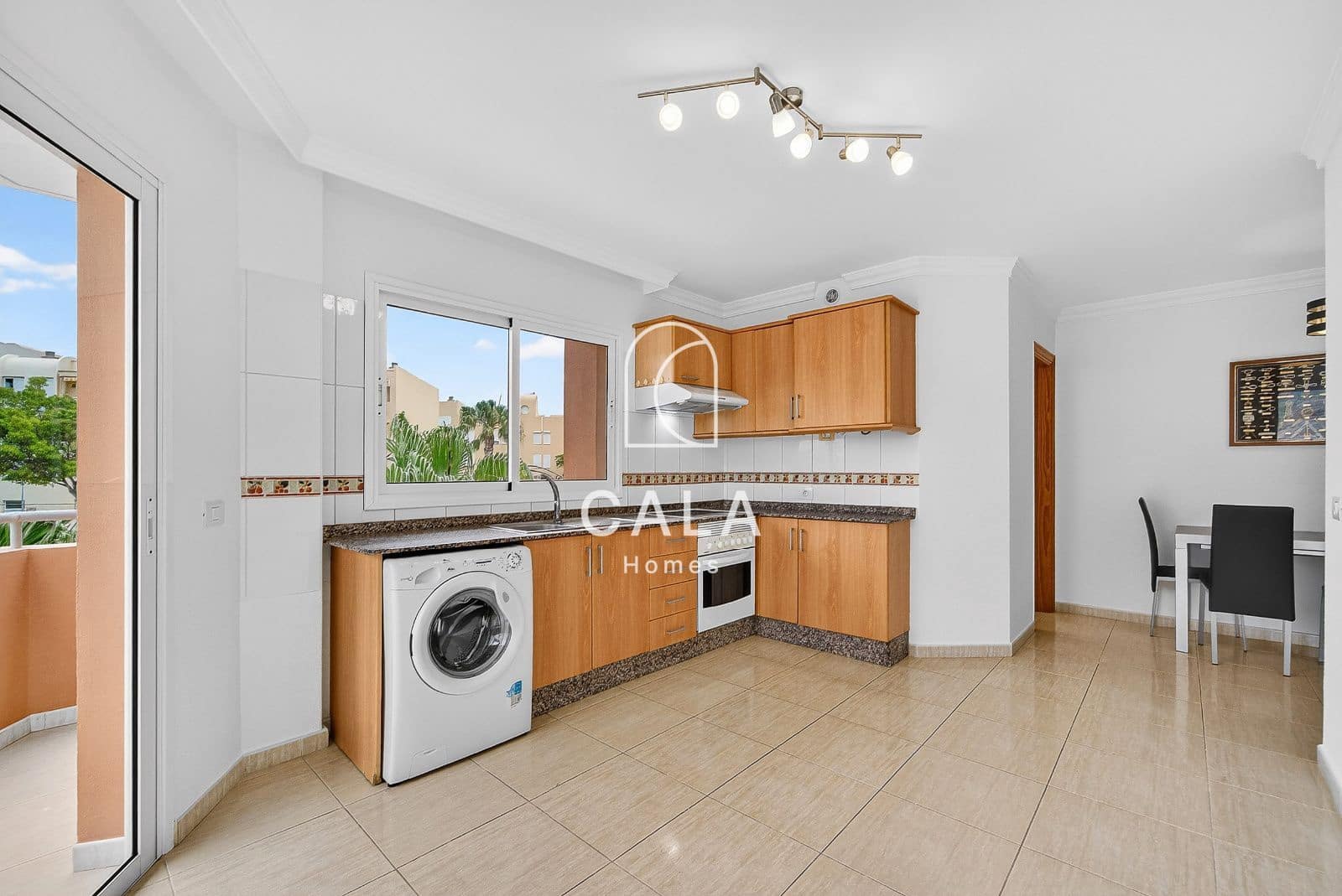 1 bedroom Penthouse for sale in Los Abrigos - € 218,000 (Ref: 9761520)