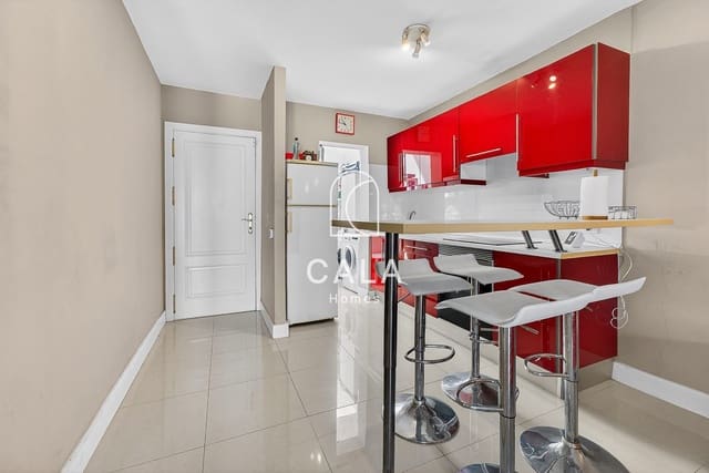 3 soverom Leilighet til salgs i San Eugenio Alto, Adeje med svømmebasseng - € 350 000 (Ref: 9778902)