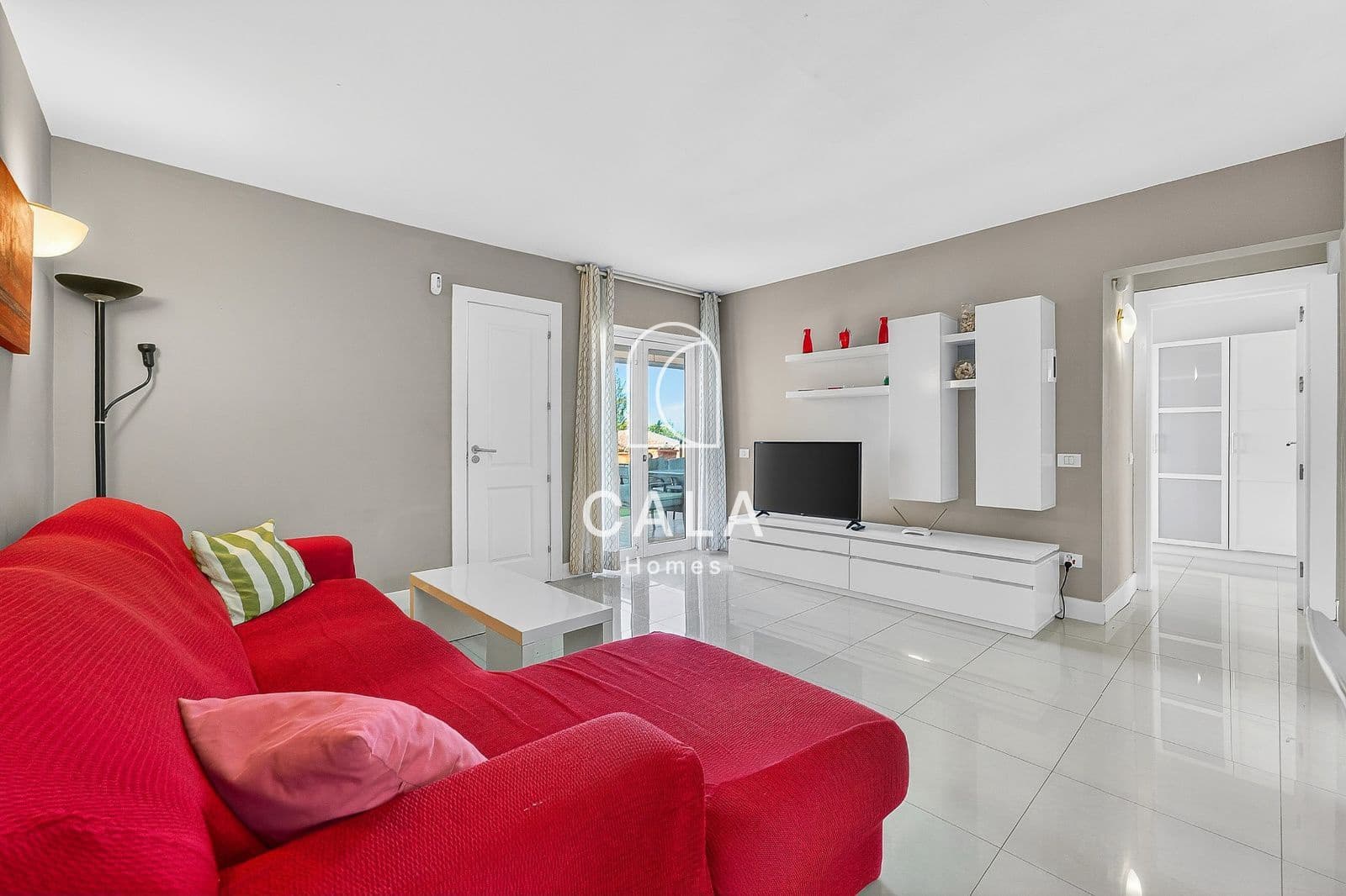 3 soverom Leilighet til salgs i Costa Adeje med svømmebasseng - € 350 000 (Ref: 9778902)