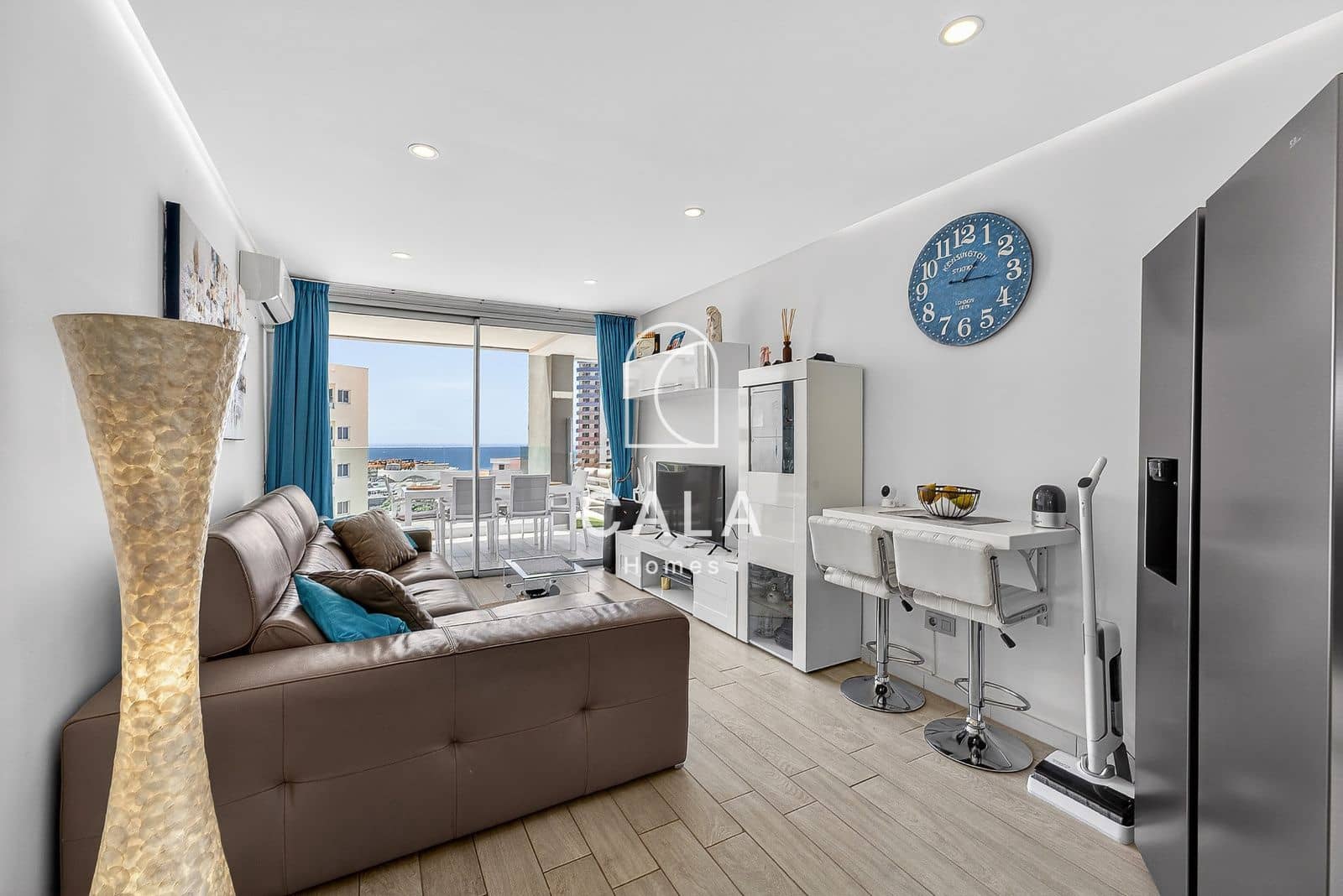 2 sypialnia Mieszkanie na sprzedaż w Playa Paraiso z basenem garażem - 709 000 € (Ref: 9789882)