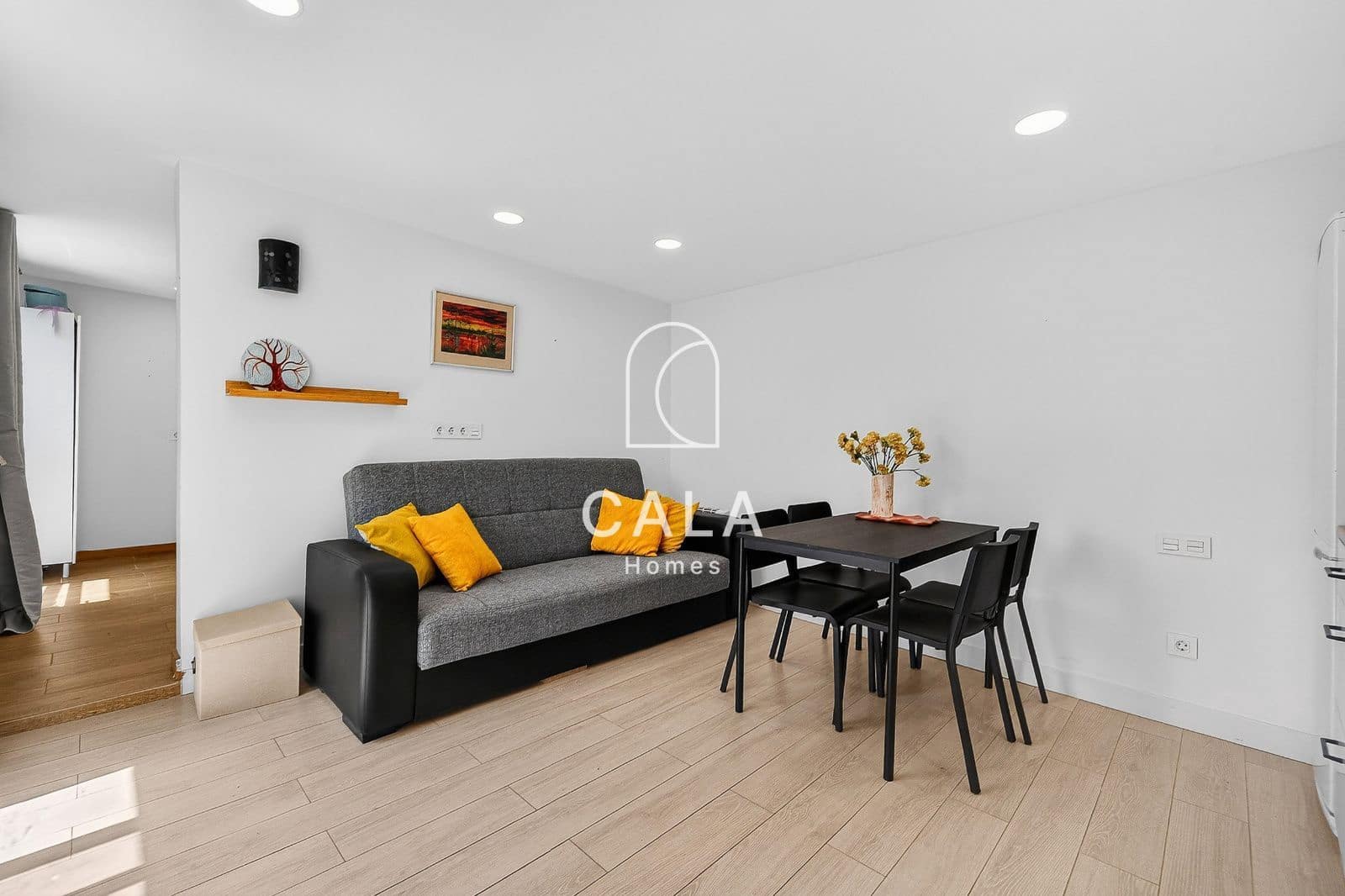 5 slaapkamer Villa te koop in Piedra Hincada met garage - € 977.000 (Ref: 9793506)