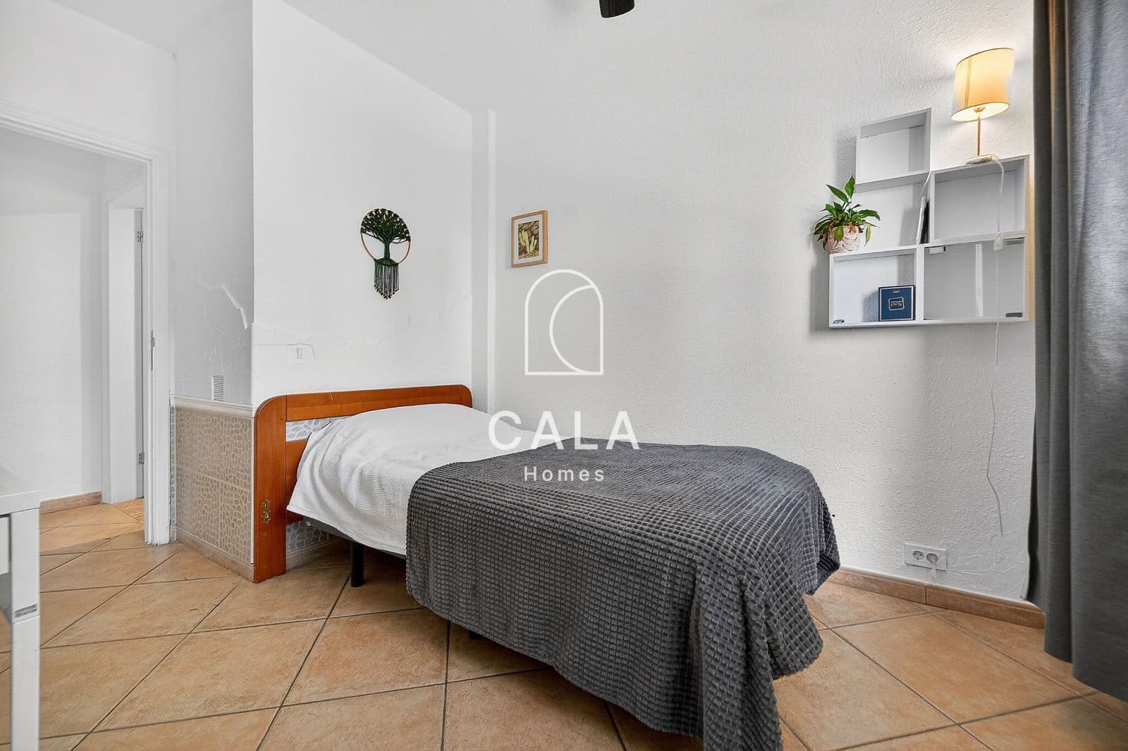 5 slaapkamer Villa te koop in Piedra Hincada met garage - € 977.000 (Ref: 9793506)