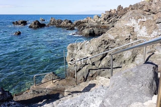 2 chambre Appartement à vendre à Puerto Santiago, Santiago del Teide avec garage - 250 000 € (Ref: 9793507)