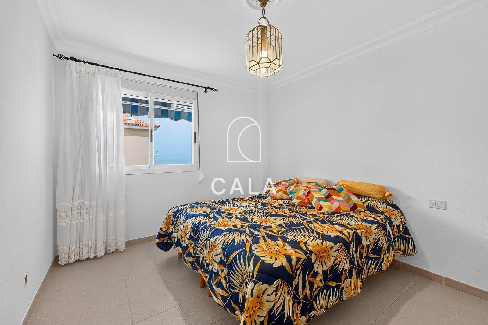 2 bedroom Flat for sale in Puerto Santiago with garage - € 250,000 (Ref: 9793507)