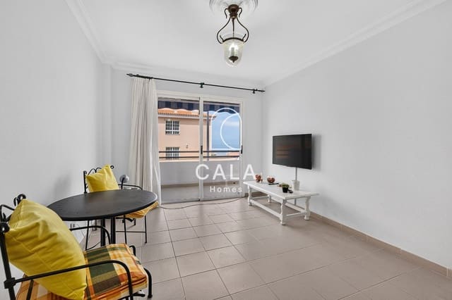 2 soverom Leilighet til salgs i Puerto Santiago, Santiago del Teide med garasje - € 250 000 (Ref: 9793507)