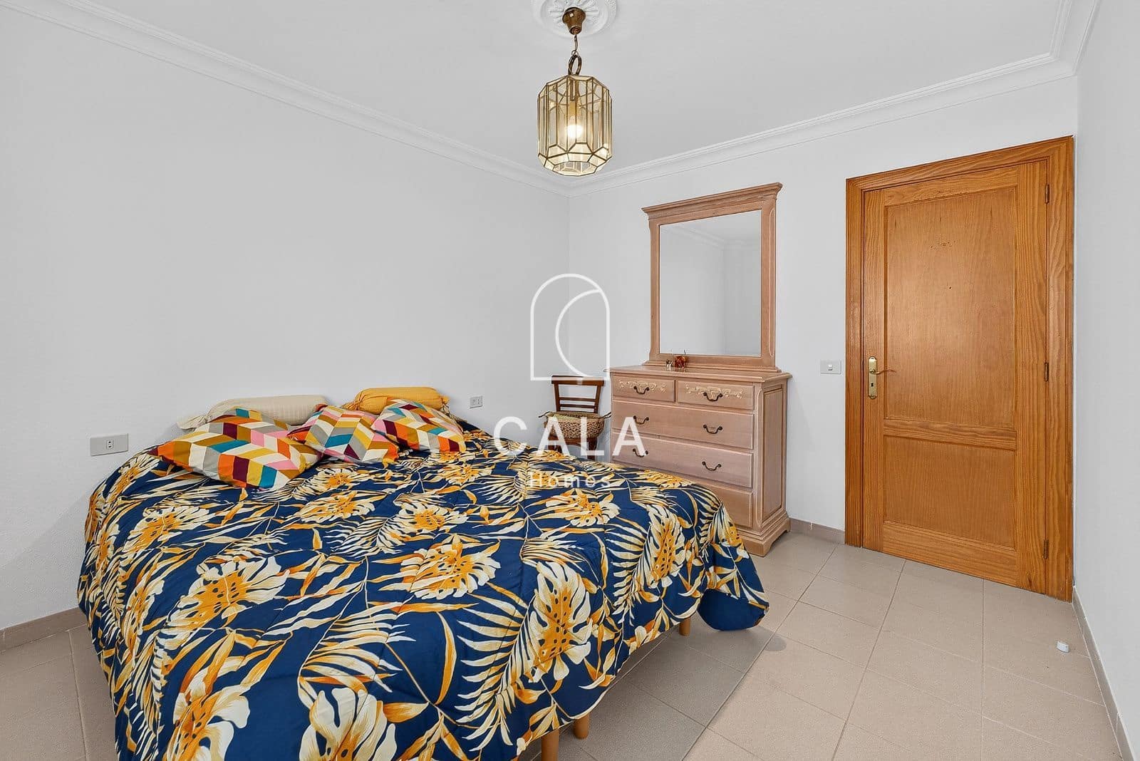 2 bedroom Flat for sale in Puerto Santiago with garage - € 250,000 (Ref: 9793507)
