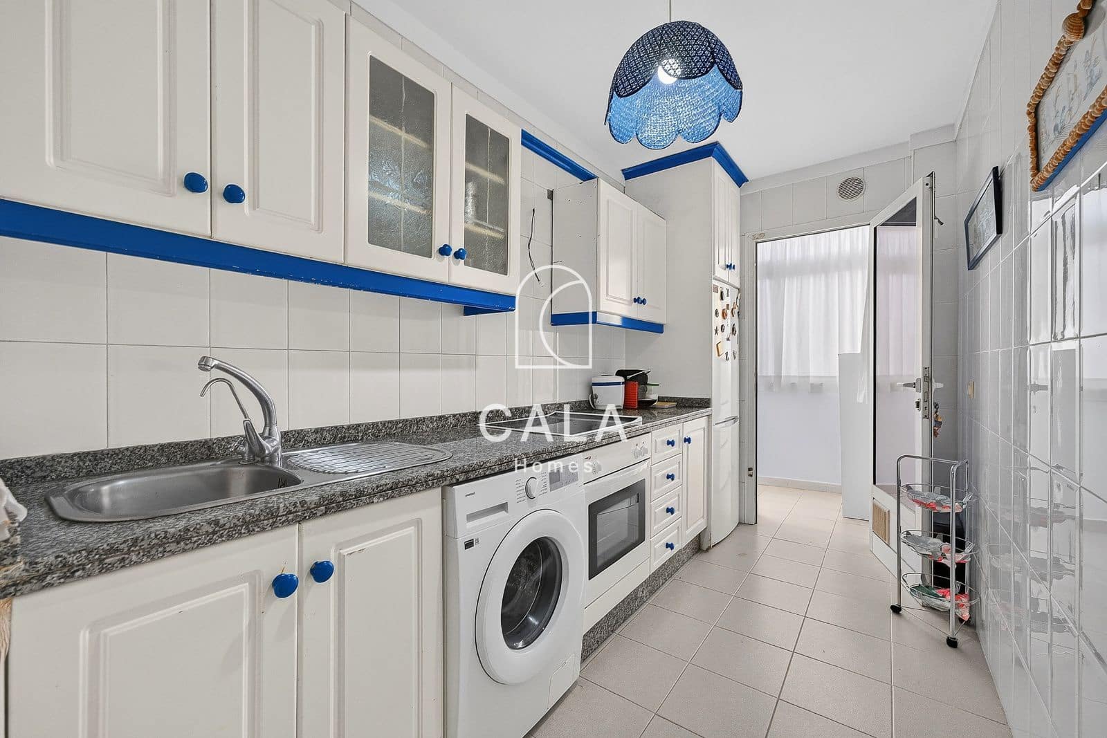 2 bedroom Flat for sale in Puerto Santiago with garage - € 250,000 (Ref: 9793507)