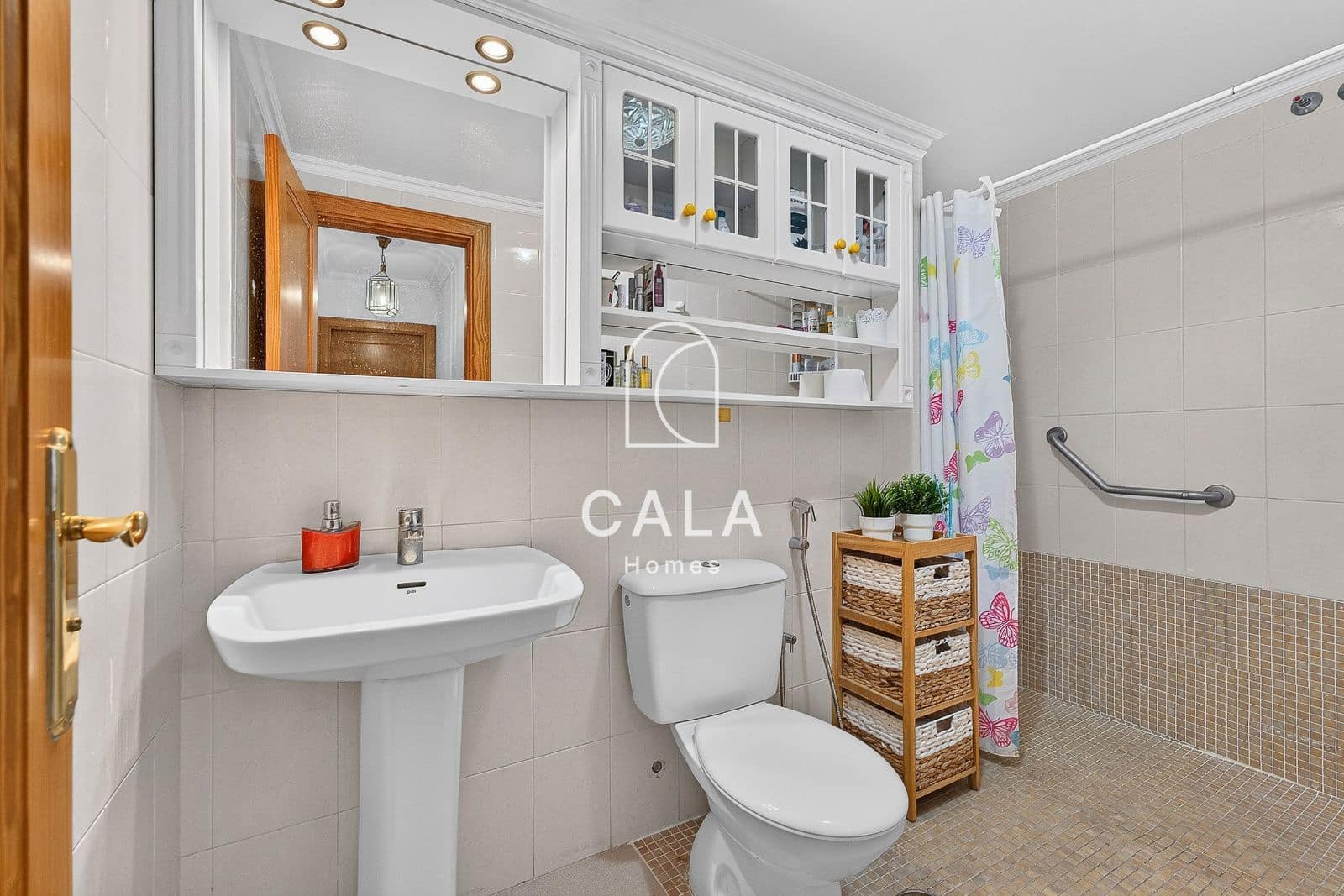 2 bedroom Flat for sale in Puerto Santiago with garage - € 250,000 (Ref: 9793507)