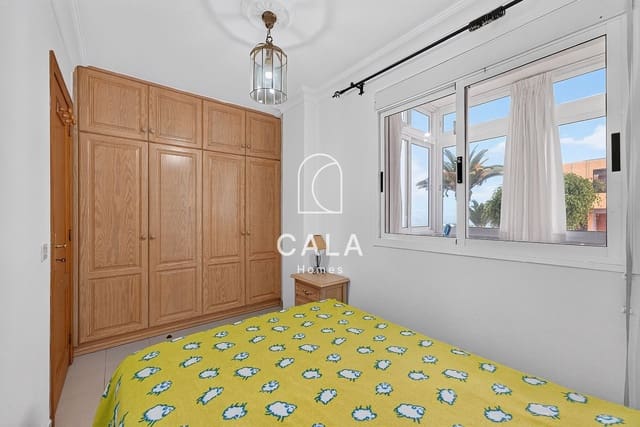 2 soverom Leilighet til salgs i Puerto Santiago, Santiago del Teide med garasje - € 250 000 (Ref: 9793507)