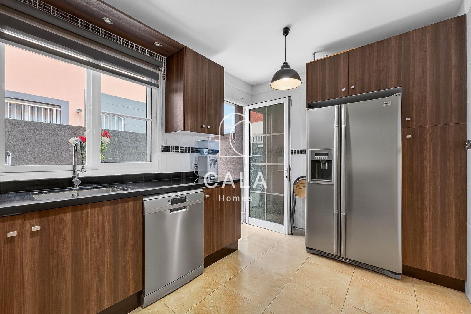 Casa de 3 habitaciones en Las Chafiras (San Miguel) en venta con piscina garaje - 340.000 € (Ref: 9798387)