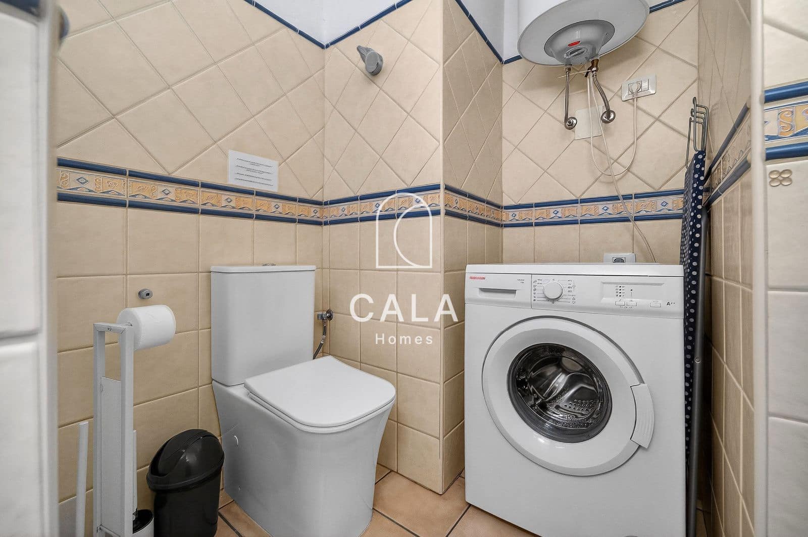 Piso en Costa Adeje en venta con piscina - 220.000 € (Ref: 9815045)