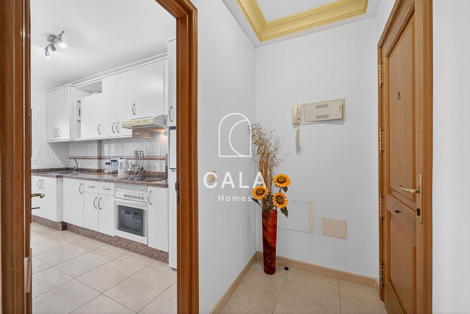 2 bedroom Flat for sale in Callao Salvaje with pool garage - € 345,000 (Ref: 9815046)