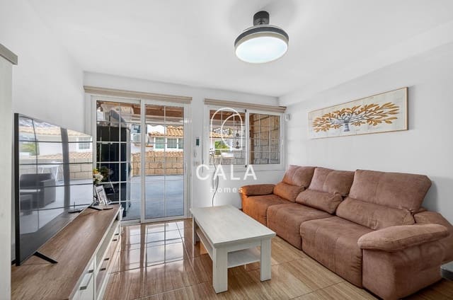 2 soverom Hus til salgs i Palm-Mar, Arona med garasje - € 450 000 (Ref: 9821838)