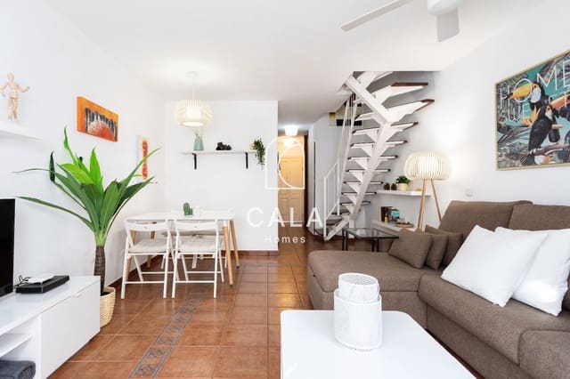 Piso de 2 habitaciones en Callao Salvaje, Adeje en venta con piscina garaje - 290.000 € (Ref: 9821873)