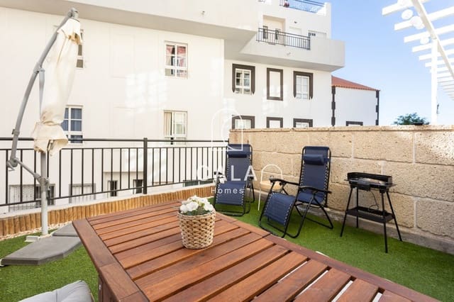 Piso de 2 habitaciones en Callao Salvaje, Adeje en venta con piscina garaje - 290.000 € (Ref: 9821873)